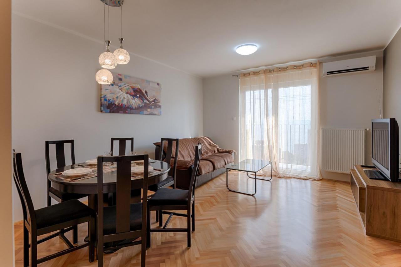 Two Bedroom Apartment Paris Rijeka Zewnętrze zdjęcie