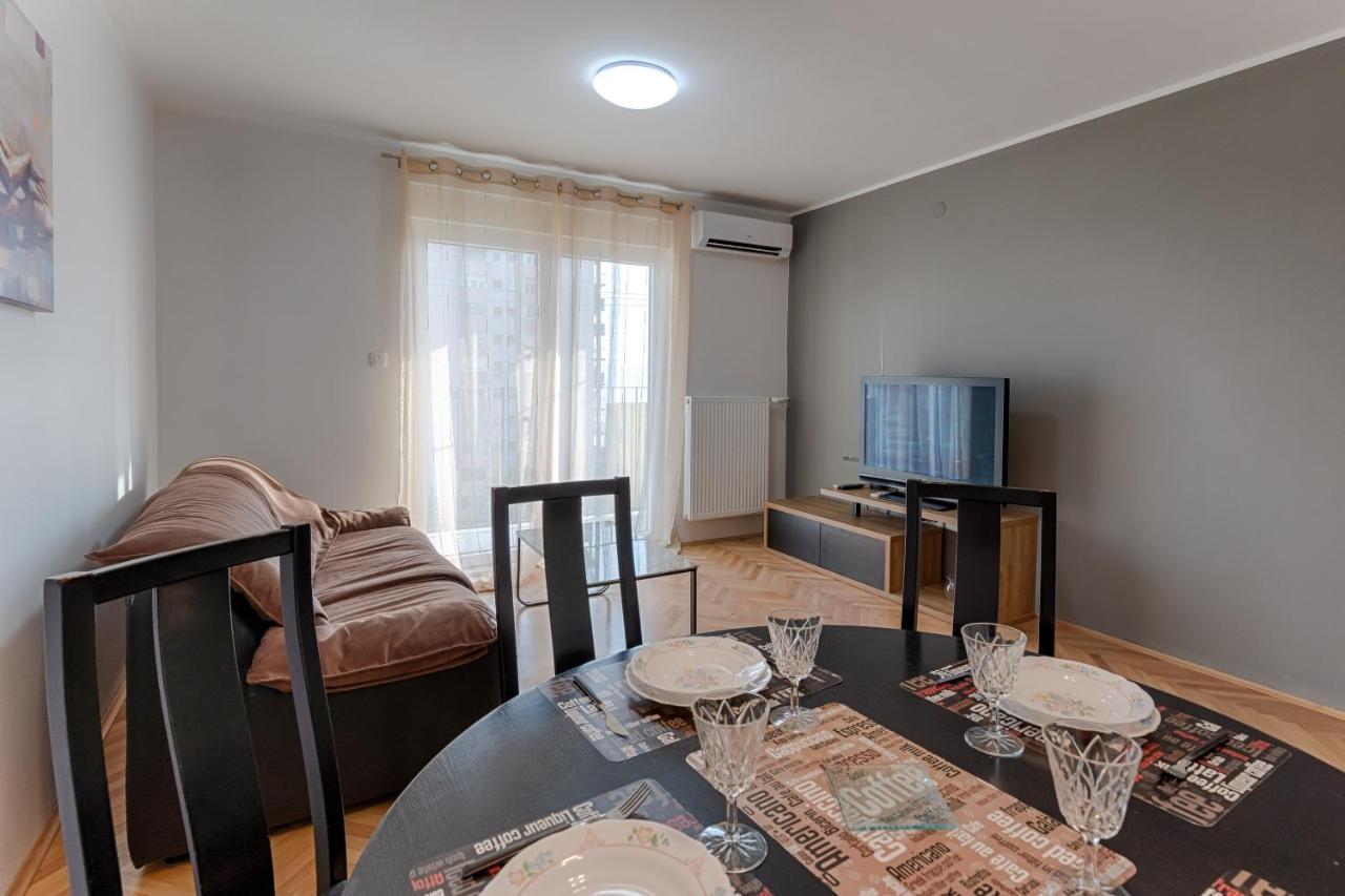 Two Bedroom Apartment Paris Rijeka Zewnętrze zdjęcie