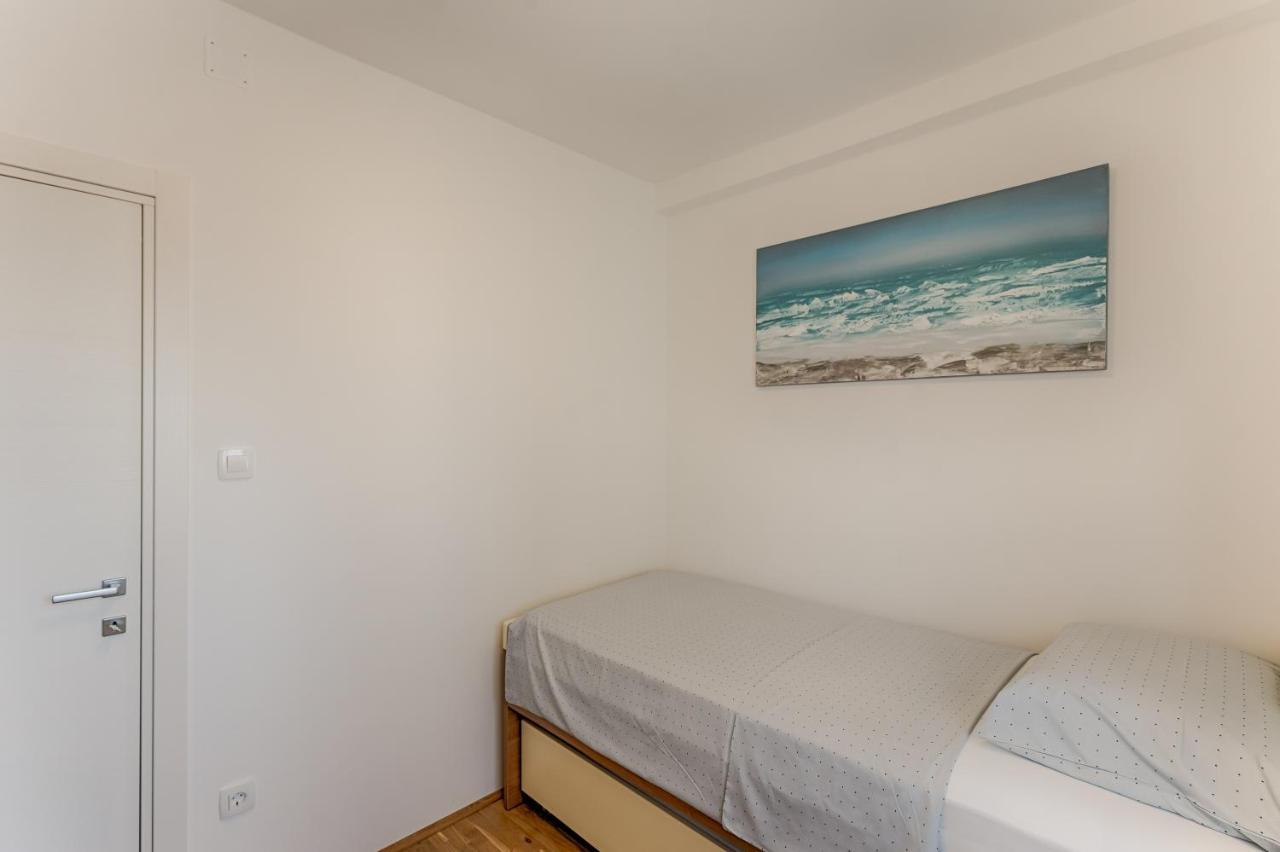 Two Bedroom Apartment Paris Rijeka Zewnętrze zdjęcie
