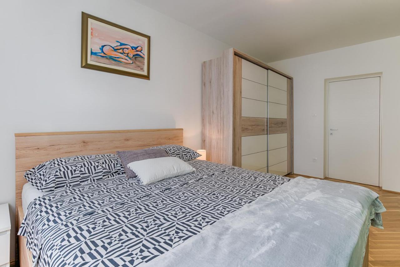 Two Bedroom Apartment Paris Rijeka Zewnętrze zdjęcie